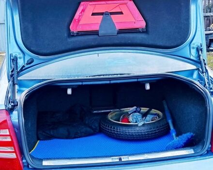 Синий Шкода Суперб, объемом двигателя 1.8 л и пробегом 295 тыс. км за 6943 $, фото 4 на Automoto.ua