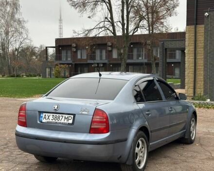 Синій Шкода Суперб, об'ємом двигуна 1.8 л та пробігом 300 тис. км за 3899 $, фото 4 на Automoto.ua