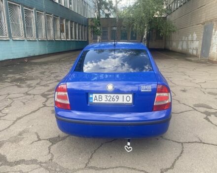 Синій Шкода Суперб, об'ємом двигуна 2 л та пробігом 300 тис. км за 5600 $, фото 4 на Automoto.ua