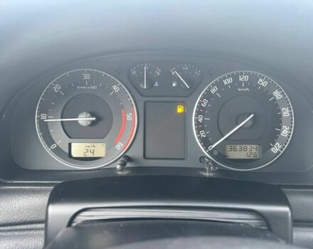 Синій Шкода Суперб, об'ємом двигуна 2 л та пробігом 363 тис. км за 2650 $, фото 8 на Automoto.ua