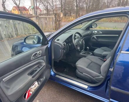 Синій Шкода Суперб, об'ємом двигуна 2 л та пробігом 363 тис. км за 2650 $, фото 12 на Automoto.ua