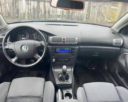 Синій Шкода Суперб, об'ємом двигуна 2 л та пробігом 363 тис. км за 2650 $, фото 10 на Automoto.ua