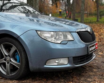 Синій Шкода Суперб, об'ємом двигуна 2 л та пробігом 345 тис. км за 8640 $, фото 4 на Automoto.ua