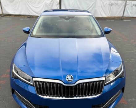 Синий Шкода Суперб, объемом двигателя 2 л и пробегом 31 тыс. км за 7700 $, фото 1 на Automoto.ua