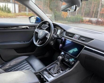 Синий Шкода Суперб, объемом двигателя 2 л и пробегом 31 тыс. км за 7700 $, фото 5 на Automoto.ua