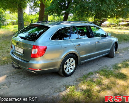 Синий Шкода Суперб, объемом двигателя 2 л и пробегом 300 тыс. км за 9950 $, фото 6 на Automoto.ua