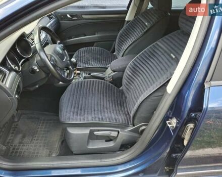 Синій Шкода Суперб, об'ємом двигуна 1.6 л та пробігом 290 тис. км за 8900 $, фото 16 на Automoto.ua