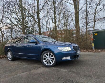 Синій Шкода Суперб, об'ємом двигуна 1.6 л та пробігом 265 тис. км за 10500 $, фото 1 на Automoto.ua