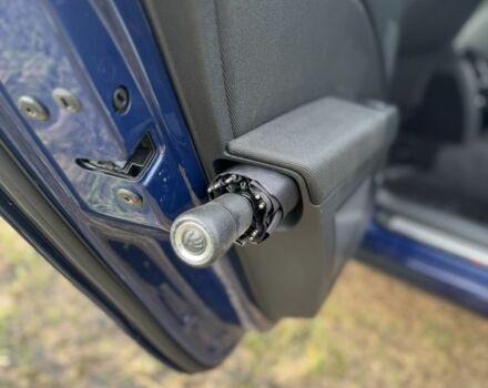 Синий Шкода Суперб, объемом двигателя 2 л и пробегом 228 тыс. км за 10100 $, фото 14 на Automoto.ua