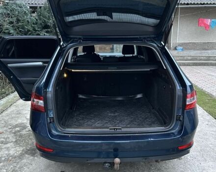 Синий Шкода Суперб, объемом двигателя 1.6 л и пробегом 227 тыс. км за 14500 $, фото 6 на Automoto.ua