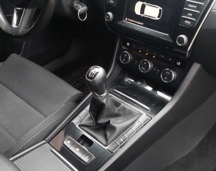 Синий Шкода Суперб, объемом двигателя 1.6 л и пробегом 227 тыс. км за 14500 $, фото 10 на Automoto.ua