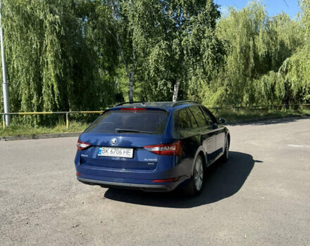 Синий Шкода Суперб, объемом двигателя 1.97 л и пробегом 221 тыс. км за 14950 $, фото 17 на Automoto.ua