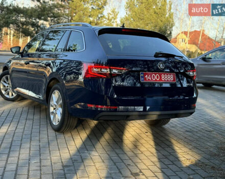 Синій Шкода Суперб, об'ємом двигуна 2 л та пробігом 194 тис. км за 16999 $, фото 28 на Automoto.ua