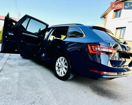 Синий Шкода Суперб, объемом двигателя 2 л и пробегом 198 тыс. км за 17200 $, фото 34 на Automoto.ua