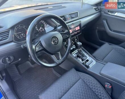 Синий Шкода Суперб, объемом двигателя 2 л и пробегом 202 тыс. км за 18999 $, фото 19 на Automoto.ua