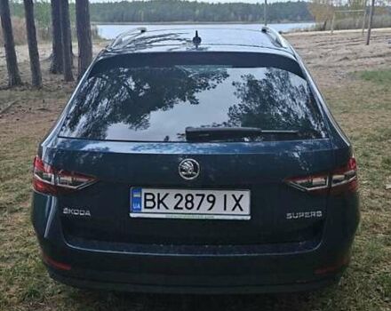 Синій Шкода Суперб, об'ємом двигуна 1.6 л та пробігом 150 тис. км за 18300 $, фото 3 на Automoto.ua