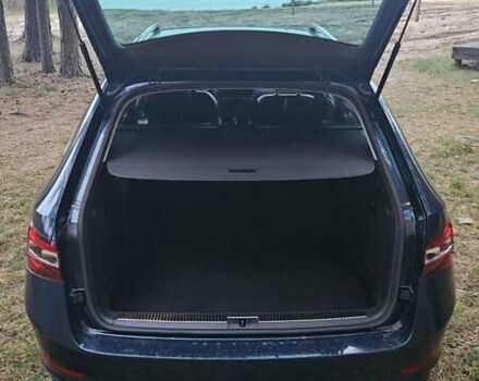 Синій Шкода Суперб, об'ємом двигуна 1.6 л та пробігом 150 тис. км за 18300 $, фото 5 на Automoto.ua