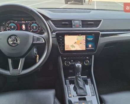 Синій Шкода Суперб, об'ємом двигуна 2 л та пробігом 146 тис. км за 29333 $, фото 53 на Automoto.ua