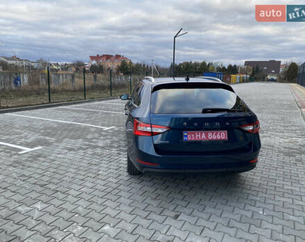 Синий Шкода Суперб, объемом двигателя 1.97 л и пробегом 213 тыс. км за 20450 $, фото 5 на Automoto.ua