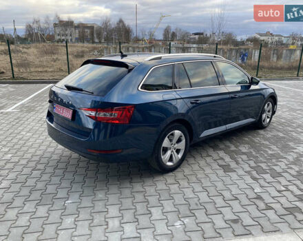 Синій Шкода Суперб, об'ємом двигуна 1.97 л та пробігом 213 тис. км за 20683 $, фото 6 на Automoto.ua