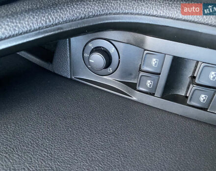 Синий Шкода Суперб, объемом двигателя 1.97 л и пробегом 213 тыс. км за 20450 $, фото 24 на Automoto.ua