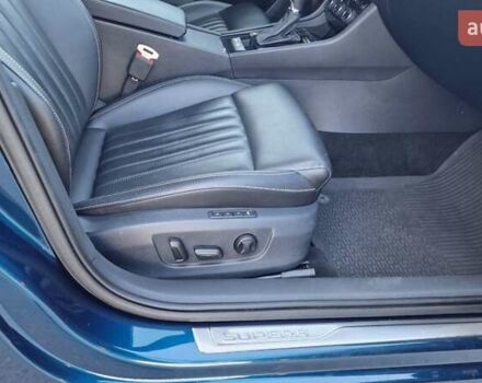 Синій Шкода Суперб, об'ємом двигуна 2 л та пробігом 146 тис. км за 29333 $, фото 48 на Automoto.ua