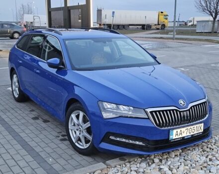 Синий Шкода Суперб, объемом двигателя 2 л и пробегом 194 тыс. км за 20551 $, фото 1 на Automoto.ua