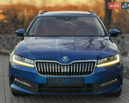 Синий Шкода Суперб, объемом двигателя 1.97 л и пробегом 225 тыс. км за 24650 $, фото 2 на Automoto.ua