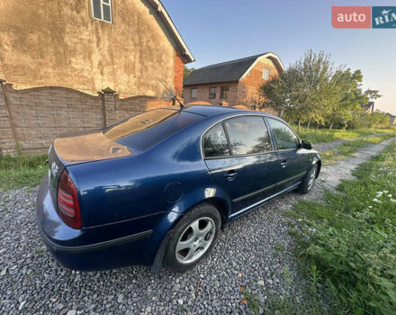Синій Шкода Суперб, об'ємом двигуна 2.4 л та пробігом 300 тис. км за 4300 $, фото 2 на Automoto.ua