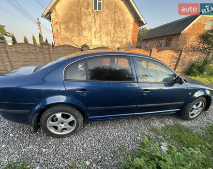 Синій Шкода Суперб, об'ємом двигуна 2.4 л та пробігом 300 тис. км за 4300 $, фото 1 на Automoto.ua
