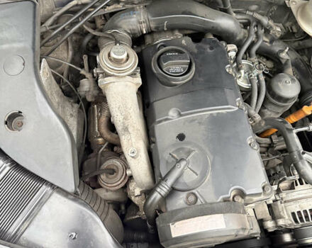 Синий Шкода Суперб, объемом двигателя 1.9 л и пробегом 341 тыс. км за 4500 $, фото 11 на Automoto.ua