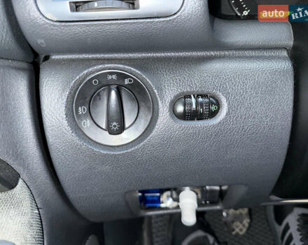 Синий Шкода Суперб, объемом двигателя 1.9 л и пробегом 341 тыс. км за 4500 $, фото 5 на Automoto.ua