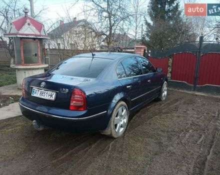 Синий Шкода Суперб, объемом двигателя 2.5 л и пробегом 396 тыс. км за 5300 $, фото 4 на Automoto.ua