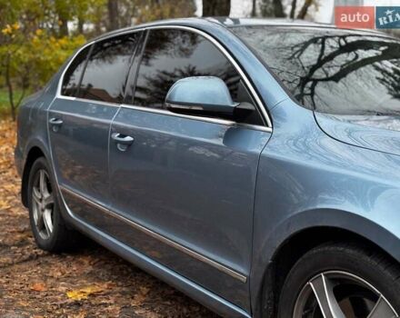 Синий Шкода Суперб, объемом двигателя 2 л и пробегом 345 тыс. км за 8640 $, фото 8 на Automoto.ua