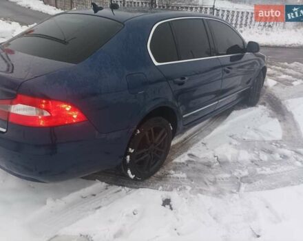 Синий Шкода Суперб, объемом двигателя 2 л и пробегом 314 тыс. км за 8600 $, фото 3 на Automoto.ua