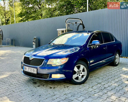 Синій Шкода Суперб, об'ємом двигуна 2 л та пробігом 313 тис. км за 10600 $, фото 13 на Automoto.ua