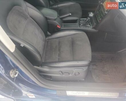 Синий Шкода Суперб, объемом двигателя 2 л и пробегом 314 тыс. км за 8600 $, фото 19 на Automoto.ua