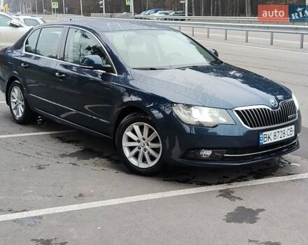 Синий Шкода Суперб, объемом двигателя 1.6 л и пробегом 172 тыс. км за 13000 $, фото 2 на Automoto.ua