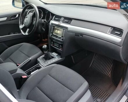 Синий Шкода Суперб, объемом двигателя 1.6 л и пробегом 172 тыс. км за 13000 $, фото 21 на Automoto.ua