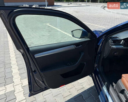 Синий Шкода Суперб, объемом двигателя 1.6 л и пробегом 284 тыс. км за 12900 $, фото 19 на Automoto.ua