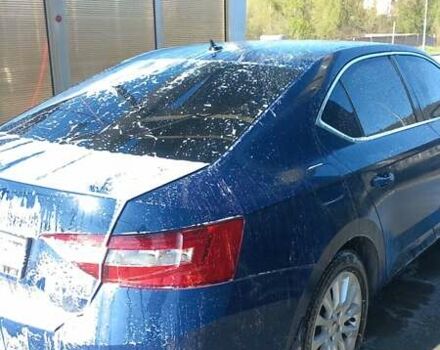 Синий Шкода Суперб, объемом двигателя 1.97 л и пробегом 277 тыс. км за 15000 $, фото 2 на Automoto.ua