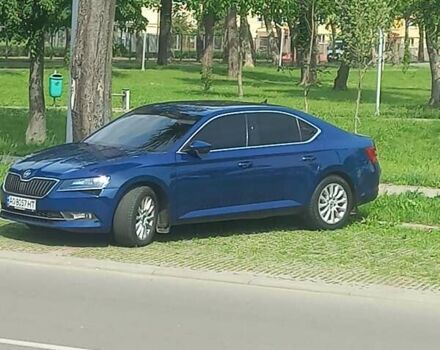 Синий Шкода Суперб, объемом двигателя 1.97 л и пробегом 277 тыс. км за 15000 $, фото 1 на Automoto.ua