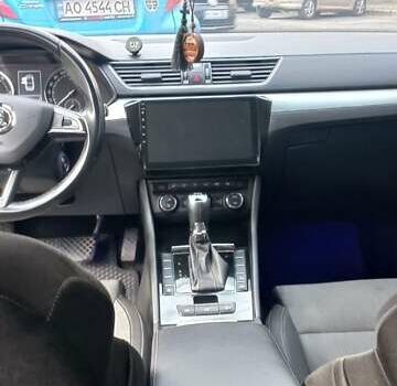 Синий Шкода Суперб, объемом двигателя 1.97 л и пробегом 277 тыс. км за 15000 $, фото 12 на Automoto.ua