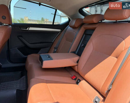 Синий Шкода Суперб, объемом двигателя 1.6 л и пробегом 284 тыс. км за 12900 $, фото 25 на Automoto.ua