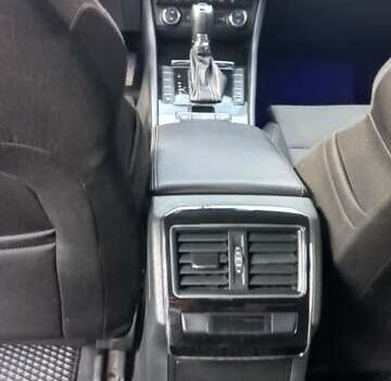 Синий Шкода Суперб, объемом двигателя 1.97 л и пробегом 277 тыс. км за 15000 $, фото 11 на Automoto.ua