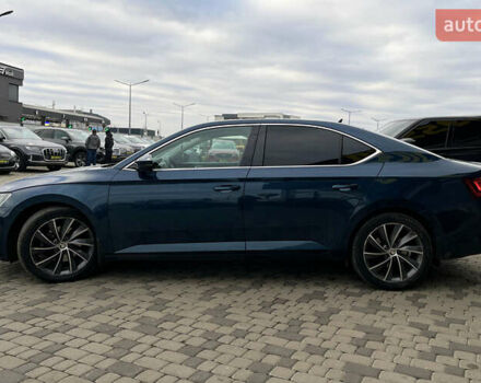 Синий Шкода Суперб, объемом двигателя 1.97 л и пробегом 233 тыс. км за 20999 $, фото 3 на Automoto.ua