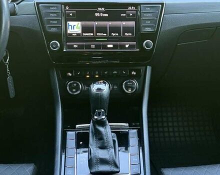 Синій Шкода Суперб, об'ємом двигуна 2.01 л та пробігом 296 тис. км за 15200 $, фото 11 на Automoto.ua