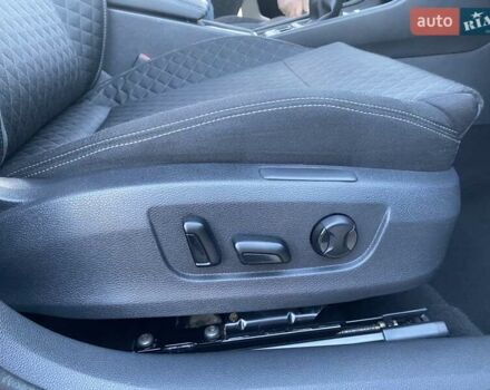 Синий Шкода Суперб, объемом двигателя 2 л и пробегом 141 тыс. км за 17200 $, фото 12 на Automoto.ua