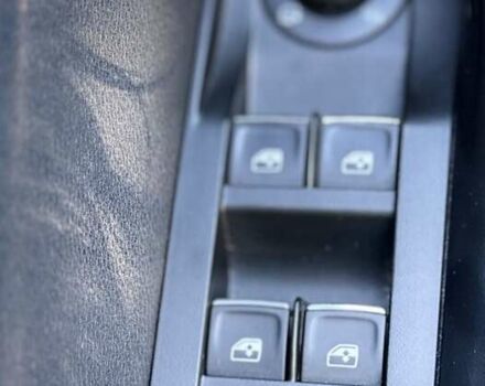 Синій Шкода Суперб, об'ємом двигуна 2.01 л та пробігом 296 тис. км за 15200 $, фото 13 на Automoto.ua