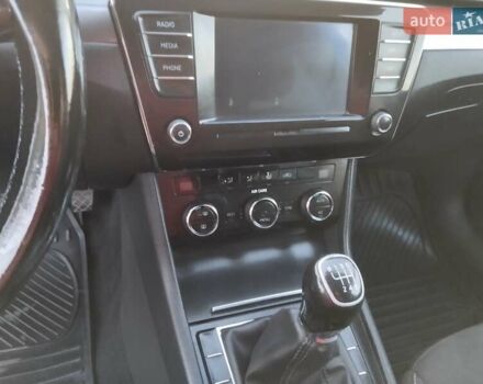 Синий Шкода Суперб, объемом двигателя 1.97 л и пробегом 221 тыс. км за 13700 $, фото 24 на Automoto.ua